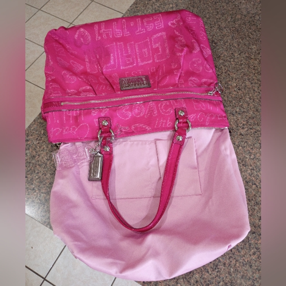 Coach Poppy Storypatch Hot Pink Glam Limited Edition Tote - Picture 8 of 17